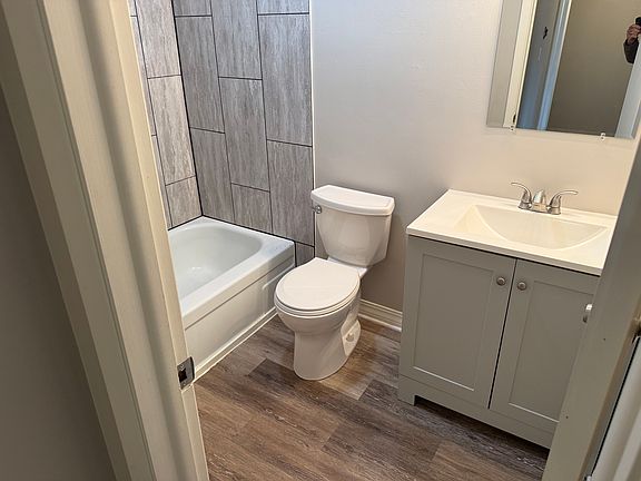 5th image of 4323 Belmont Dr