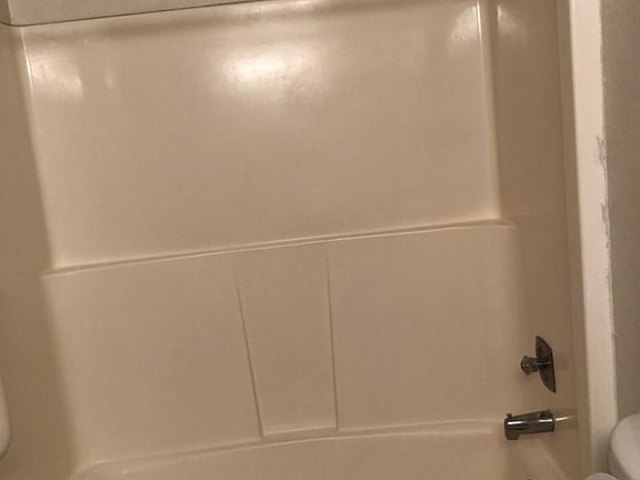 4th image of 709 F Pl NE APT 3