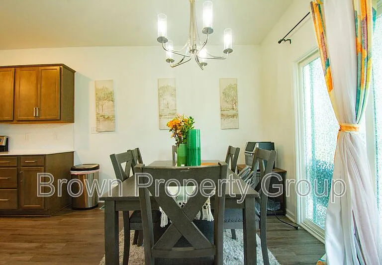 131 Cayden Pl — Photo 6