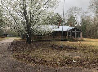 736 County Road 8, Stringer, MS 39481