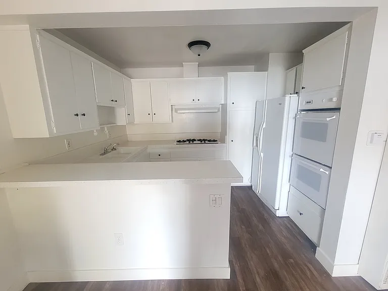 2402 S Shenandoah St #1 — Photo 11