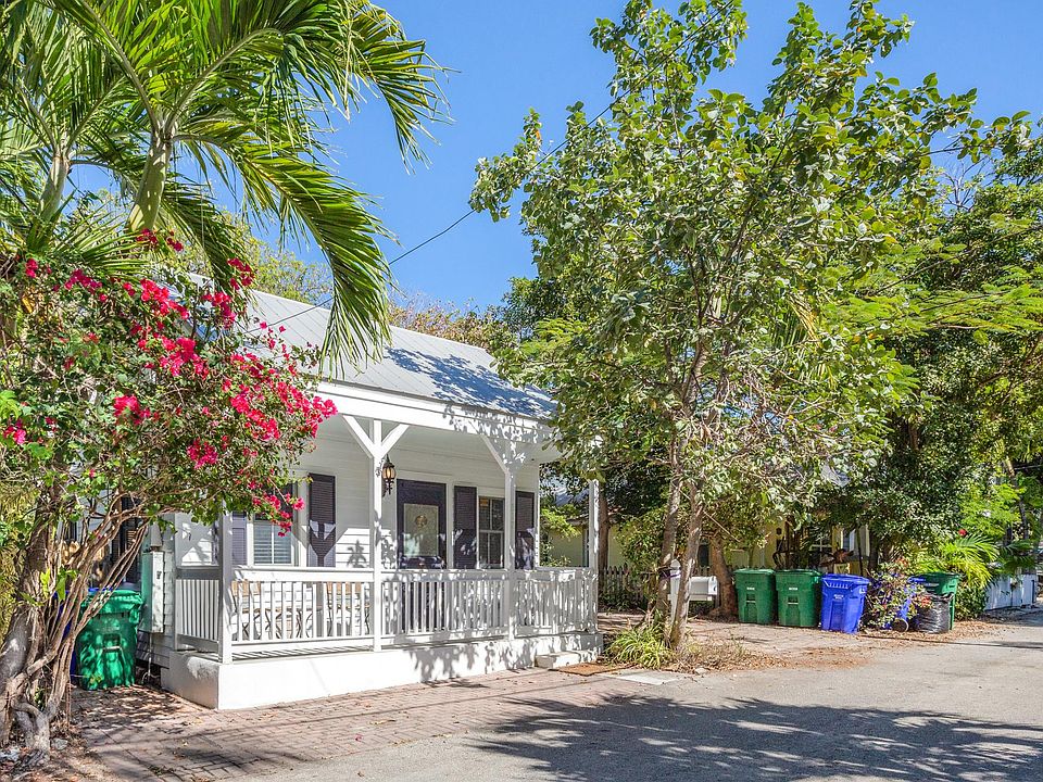 Front entrance overview