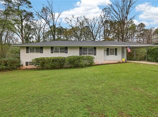 4144 Cedar Knoll Dr, Tucker, GA 30084