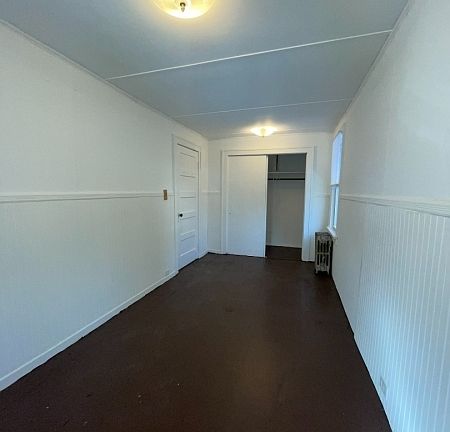 2nd image of 124 Central Ave