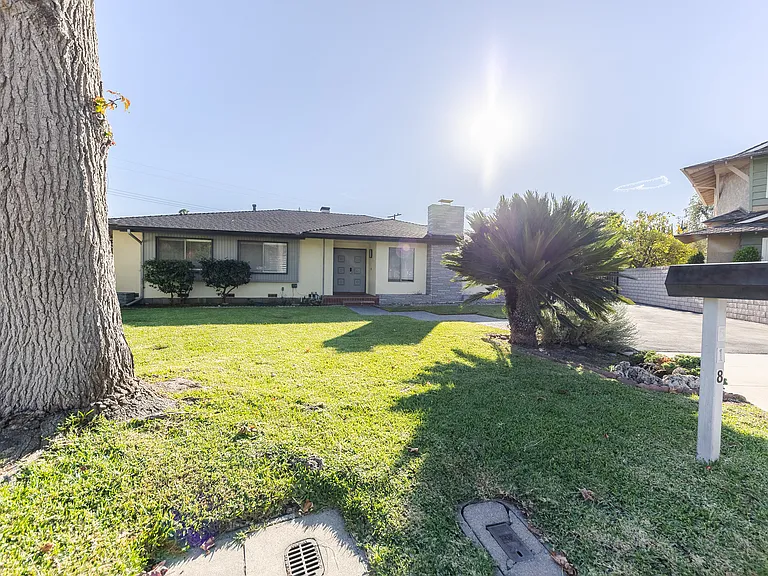 518 E La Sierra Dr — Photo 62