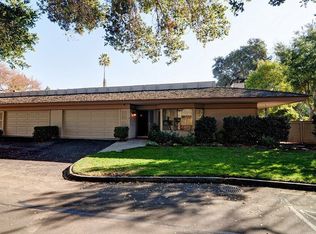 38 Deep Well Ln, Los Altos, CA 94022