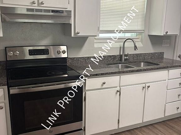 3rd image of 1640 Keeble St