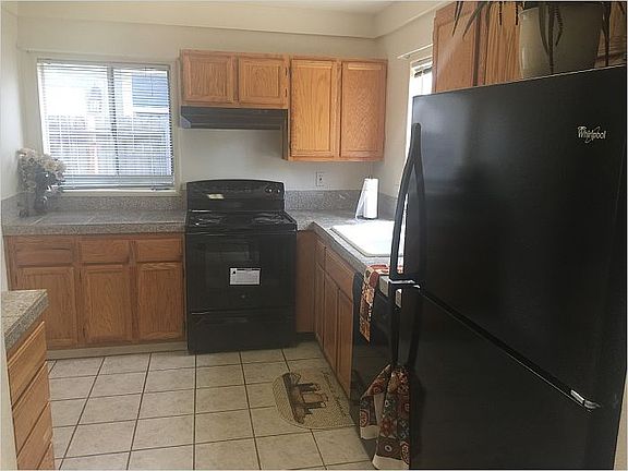 4th image of 2100 Juanita Ln