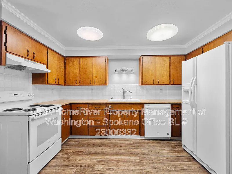2 bed, 1.5 bath, 1400 sqft, $1,695 — Photo 4