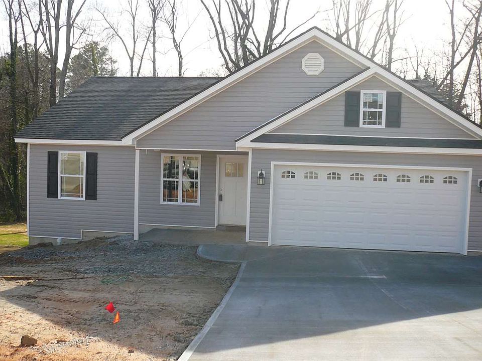 1st image of 468 Blairwood Ct