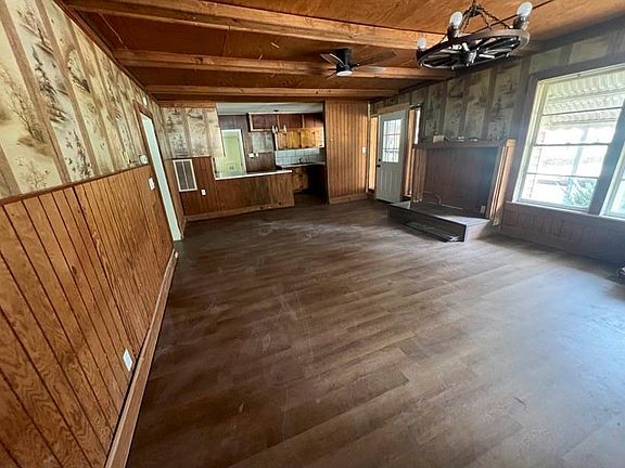 2nd image of 2206 43rd Ave