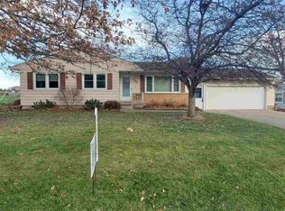 15 Bluff St, La Porte City, IA 50651