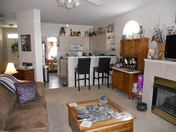 4th image of 3920 Mayfield Ct