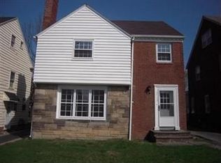 3713 Glencairn Rd, Shaker Heights, OH 44122