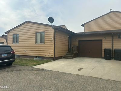 2305 N Main Ct, Williston, ND, 58801