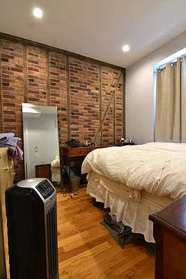 Rented by Douglas Elliman | media 28