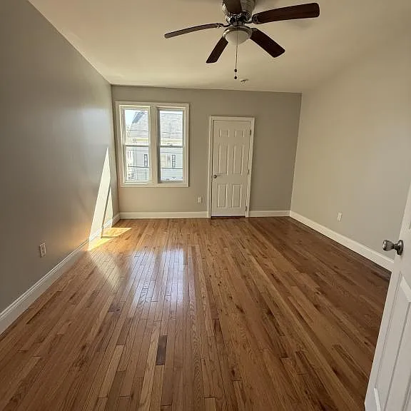 70 Plain St #72 — Photo 2