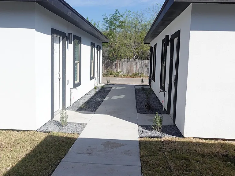 2707 Larkspur Ave #1 — Photo 21