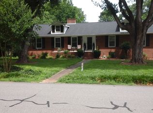 535 Drumheller Rd, Clemmons, NC 27012