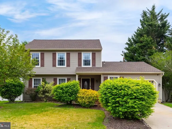 106 Glasgow Rd, Williamstown, NJ 08094