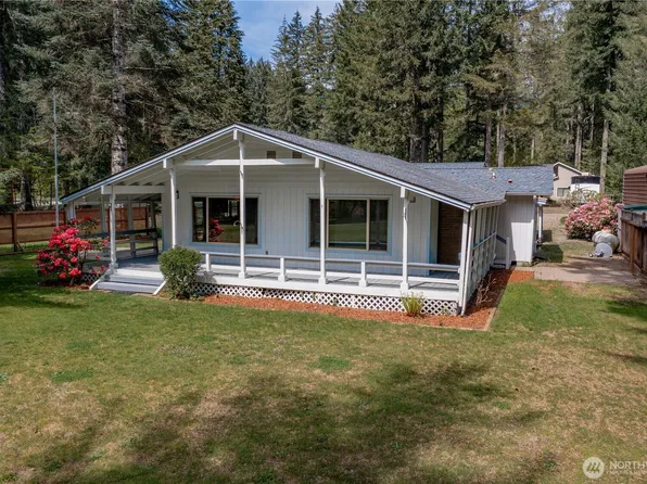 110 N Mount Noyes Way, Hoodsport, WA 98548
