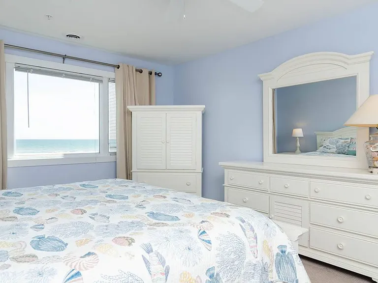 2514 N Lumina Ave #H — Photo 14