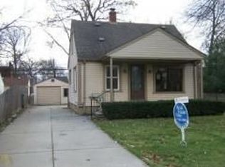 31957 Marquette St, Garden City, MI 48135