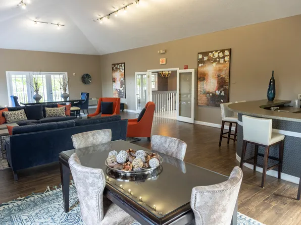 The Fairways, 1 Forest Ridge Rd #Fw170029, Derry, NH 03038