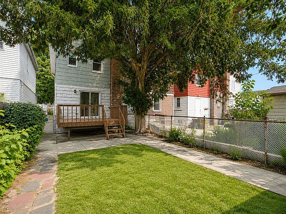 4th image of 4116 Avenue S
