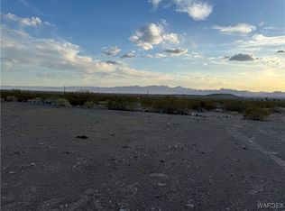 3834 W Collins Dr, Golden Valley, AZ 86413