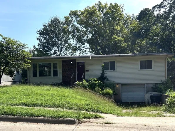 2614 Alabama St, Lawrence, KS 66046
