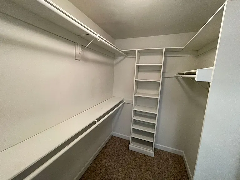 1029 E Balview Ave — Photo 16