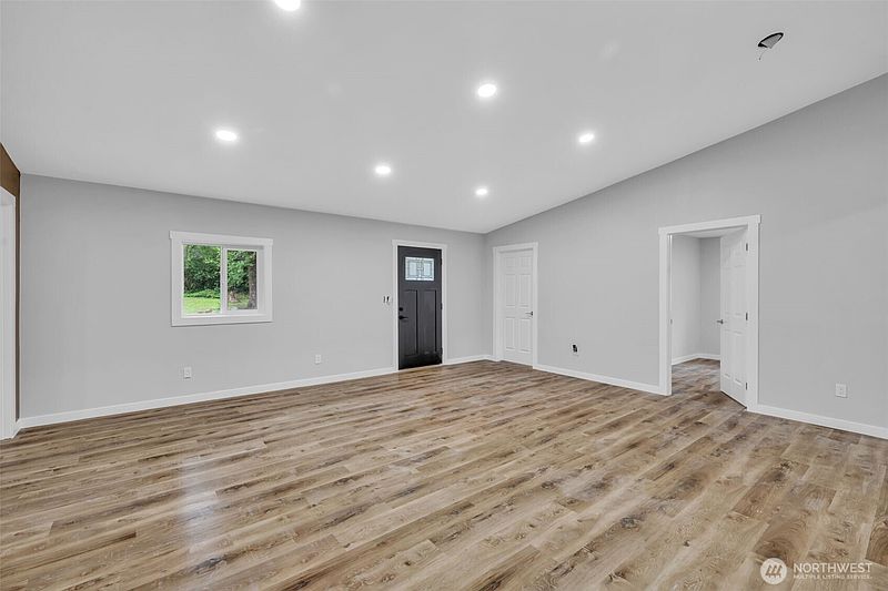 5th image of 37412 34th Avenue S