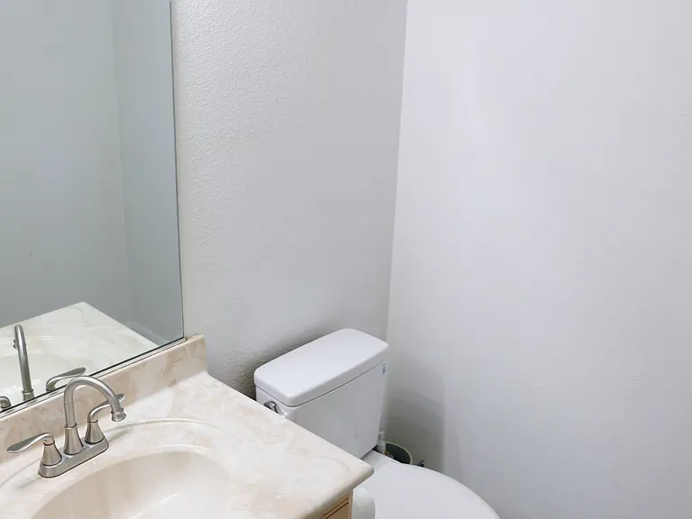 2638 Alpine Blvd #B — Photo 21