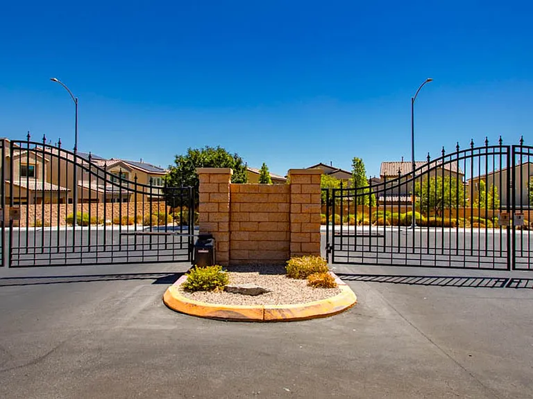 5650 Adobe Jack St — Photo 39