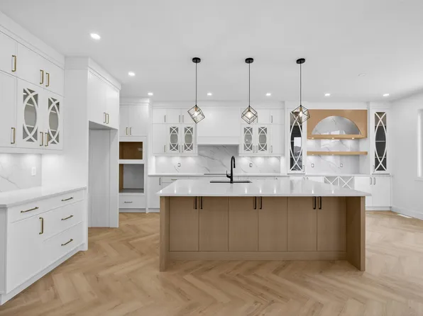 34 Avonlea Way, Spruce Grove, AB T7X 0Y3