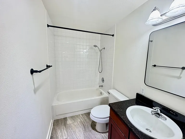 15821 NE Leary Way #C126 — Photo 12