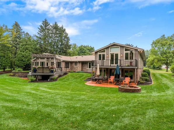665 West Pierre LANE, Port Washington, WI 53074