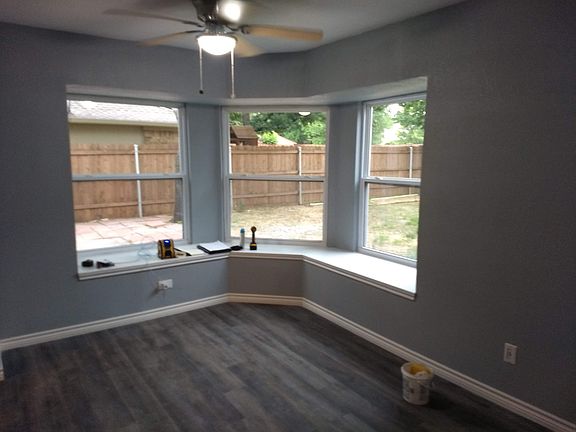 Kitchen Breakfast Nook