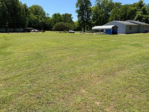 5th image of 188 W Honeysuckle Dr