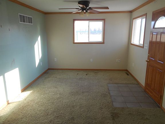 2nd image of 7519 Elm Ave