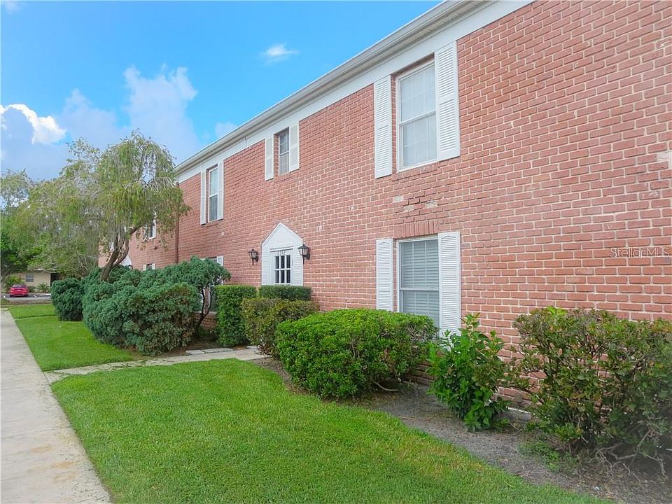 1st image of 8522 10th St N APT B