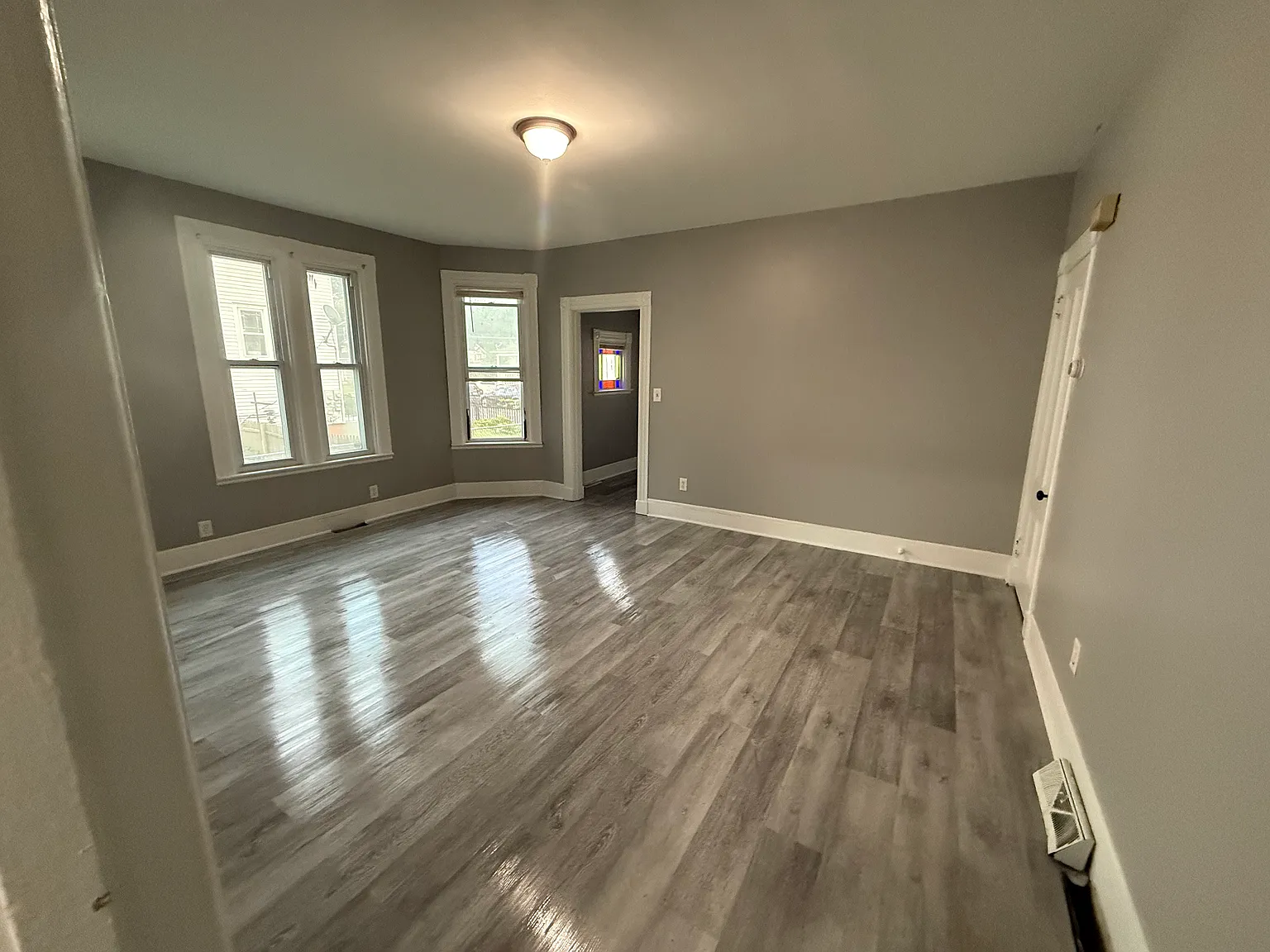 1 bed, 800 sqft, $1,550 — Photo 4