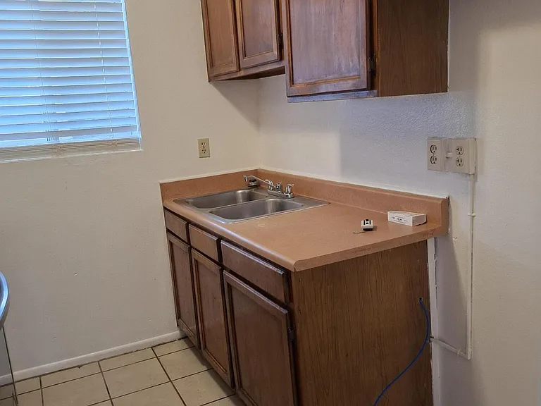 1345 E Campbell Ave #6 — Photo 3