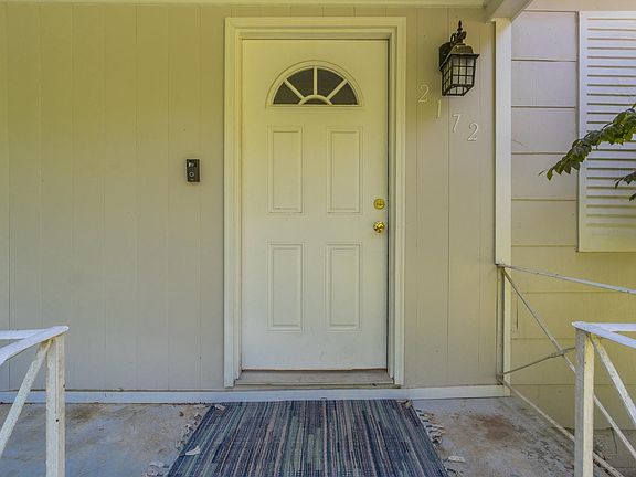 4th image of 2172 Clairmont Ter NE