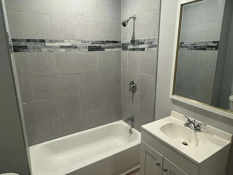 140 N 10th St #1 — Photo 5
