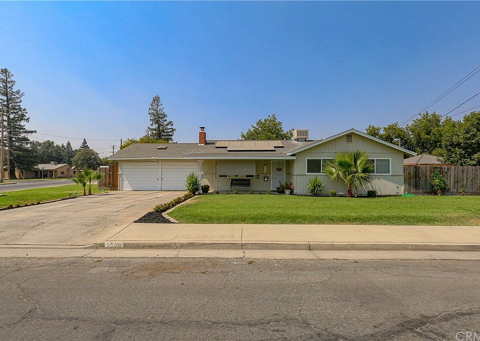 2nd image of 3009 Sycamore Ave
