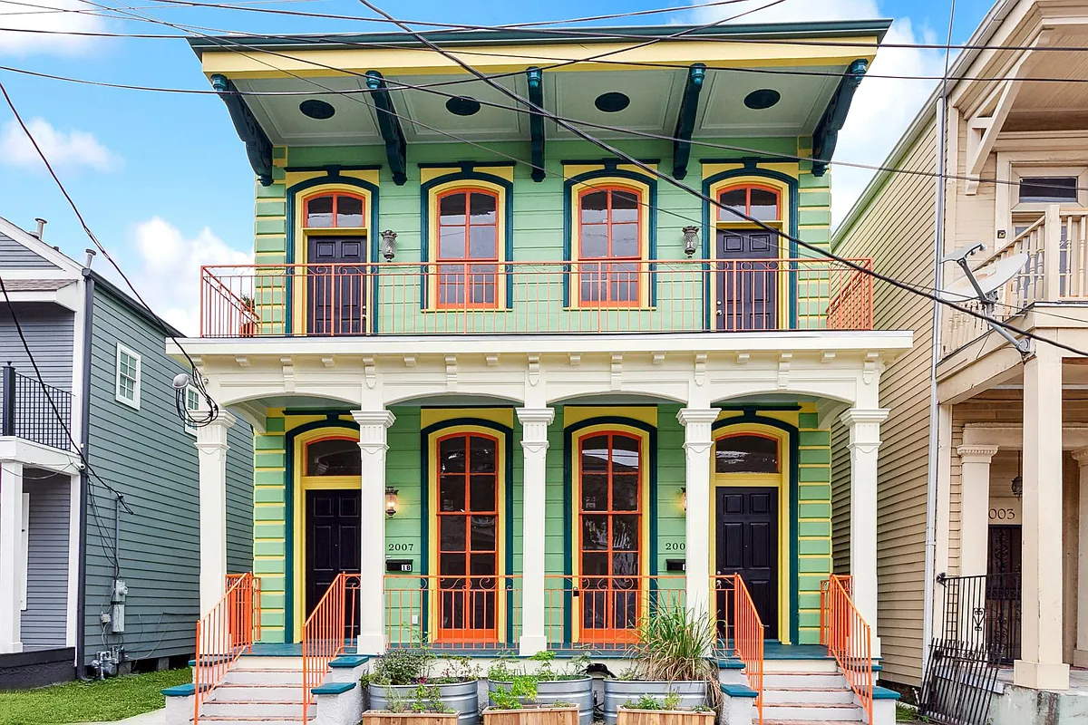 Front of the house (facing Baronne Street) - 1816 Saint Andrew St #2A
