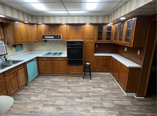 101 Sinclair Ave APT 105, Yorkville, OH 43971