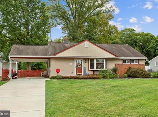 100 Holly Dr, West Deptford, NJ 08096